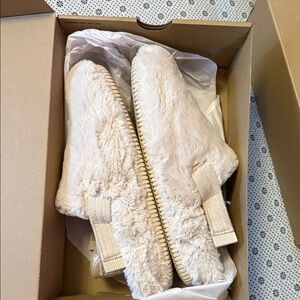 Nike Tan Mule Shoe Slides